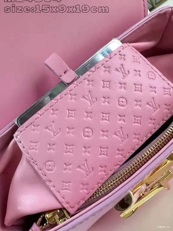 VUITTON LOUIS MM-23*17*9.5CM TWIST 0515